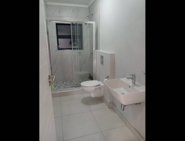 2 BEDROOM APARTMENT TO LET IN UMHLANGA RIDGE